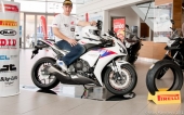  Sezone Honda motocikala  Fireblade uručen Željku Staničiću